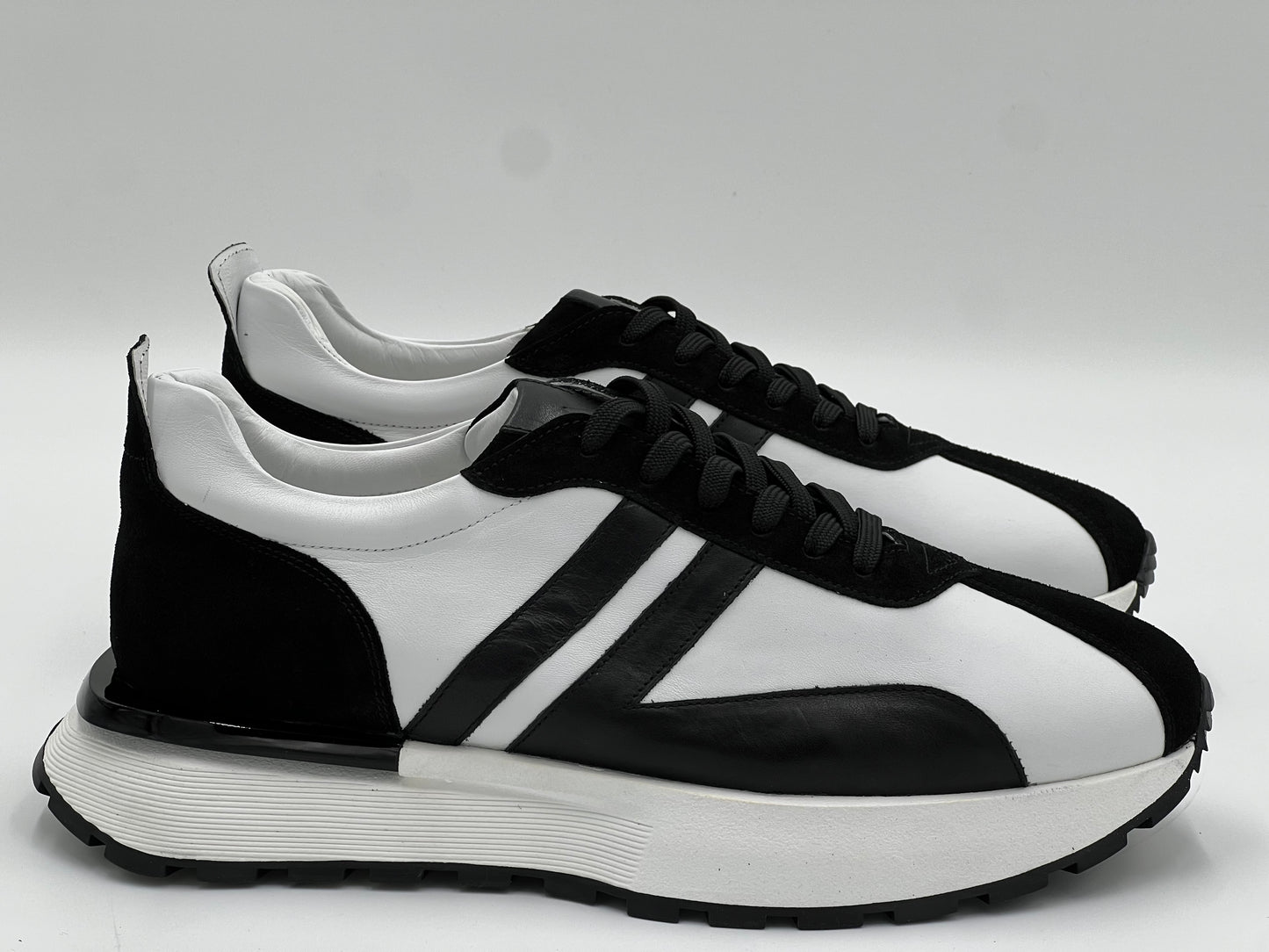 MONO White Leather Casual Shoes