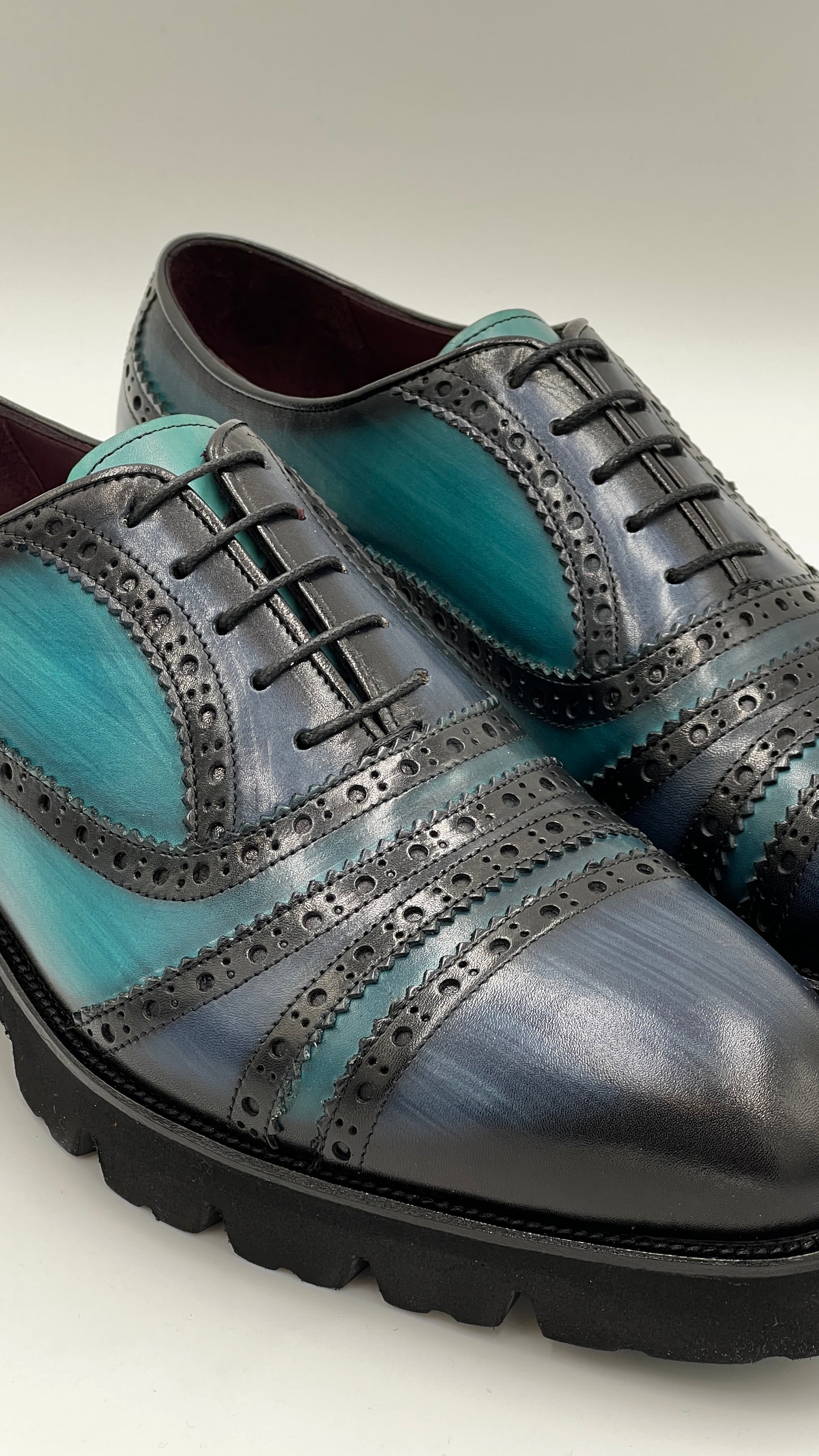 FROY Handpaint Dual Color Laceup Leather Shoes