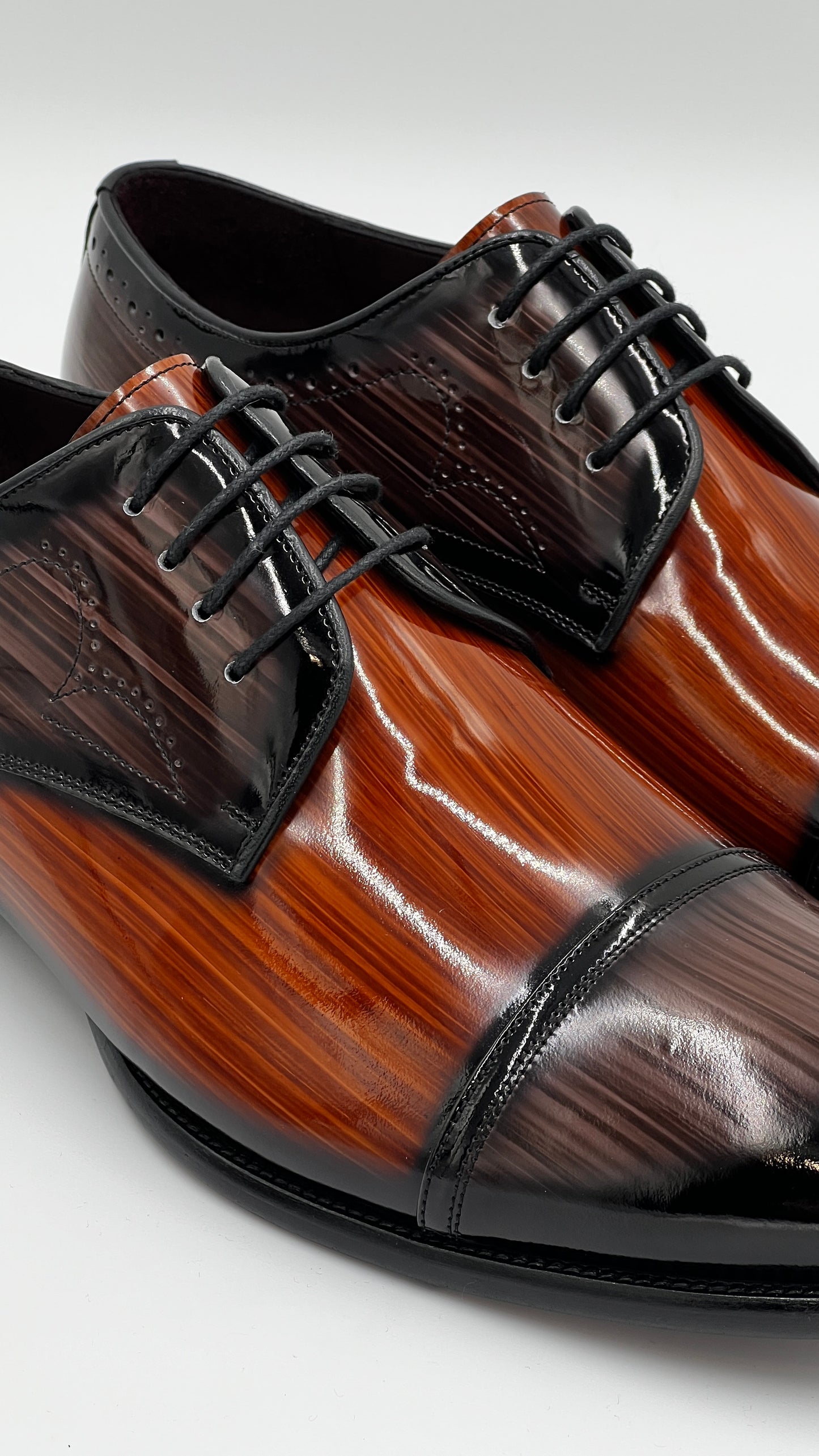 MILA Handpaint Dual Color Oxford Leather Shoes