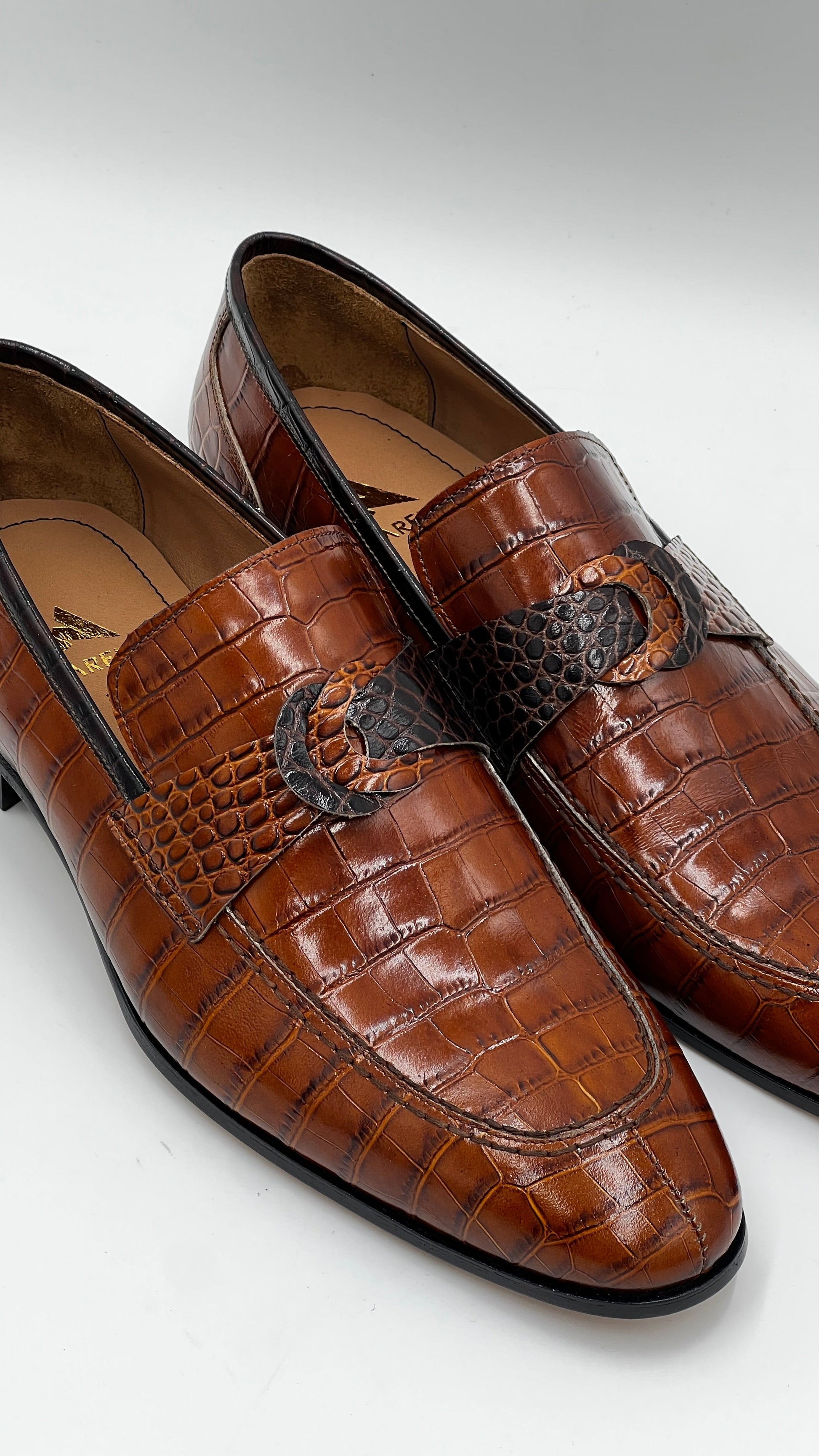 25095 Cognac Crocodile Print Leather Loafer Men Shoes - Alvarenzo shoes