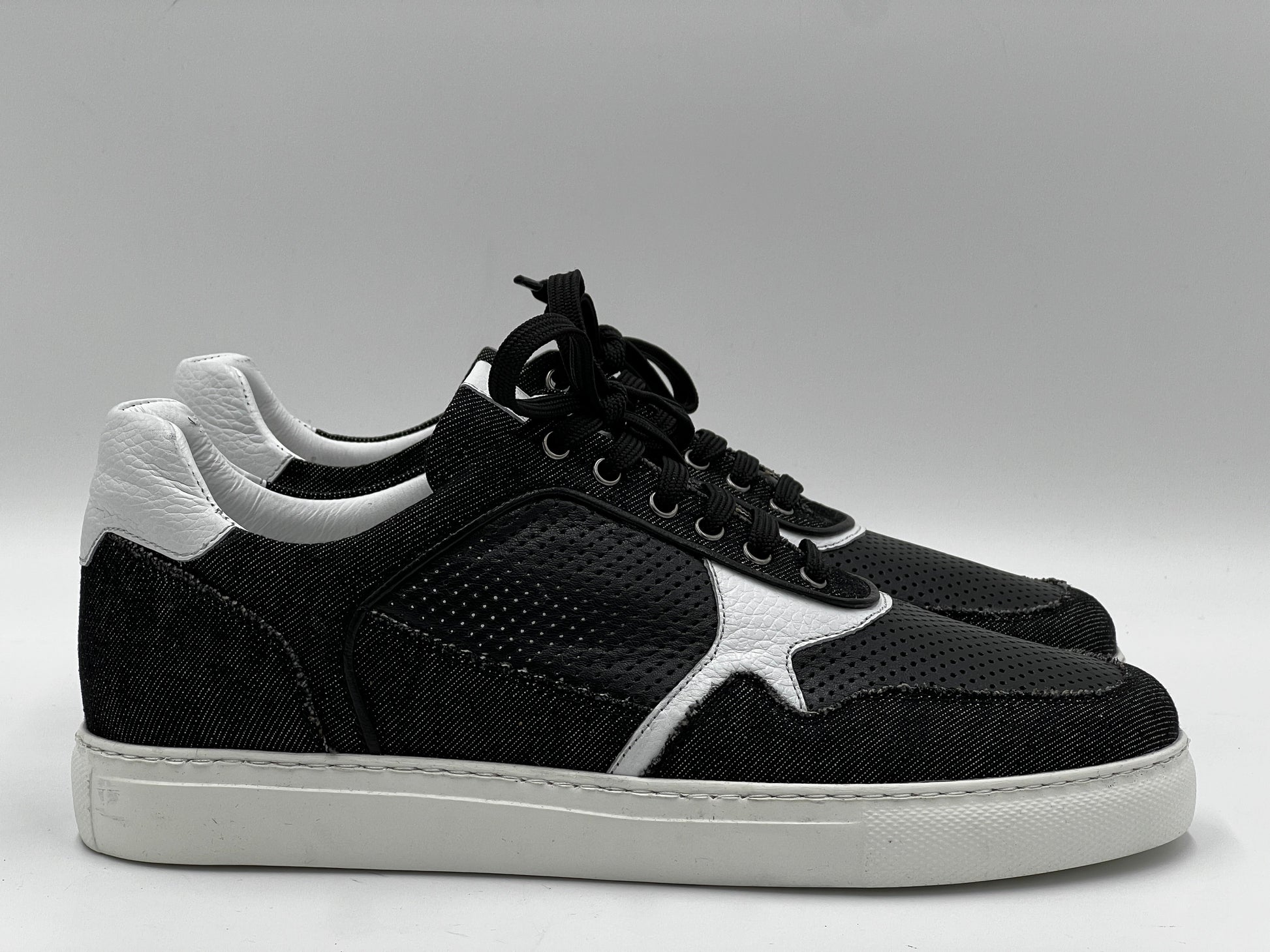25148 Black Leather Fabric Dual Sneaker - Alvarenzo shoes