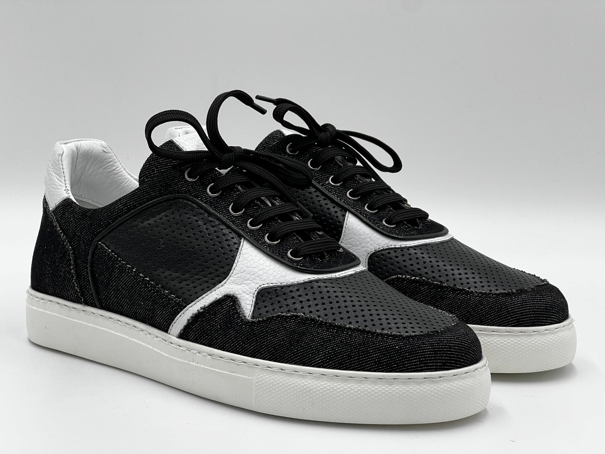 25148 Black Leather Fabric Dual Sneaker - Alvarenzo shoes