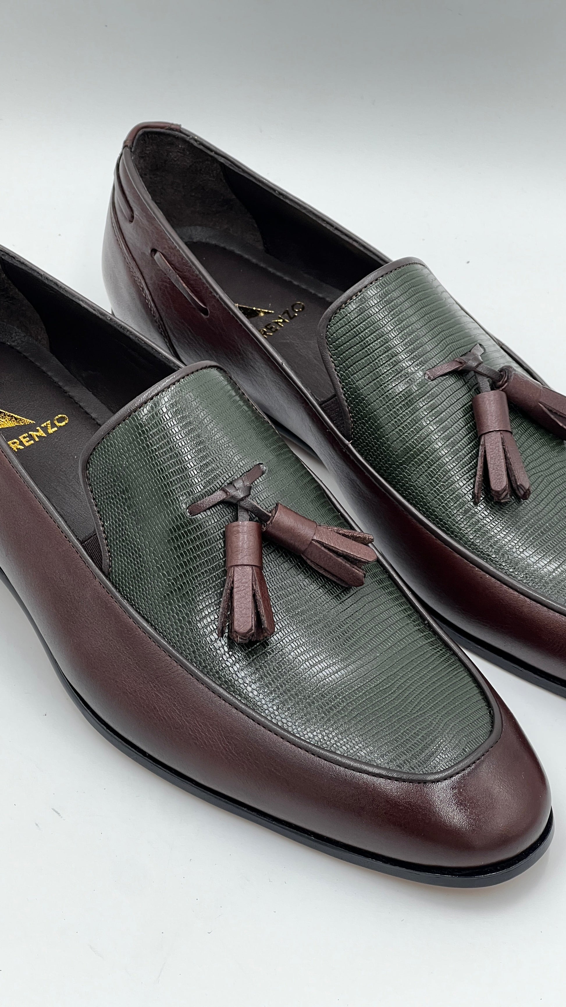 25180 Brown - Green Leather Loafer Men Shoes - Alvarenzo shoes