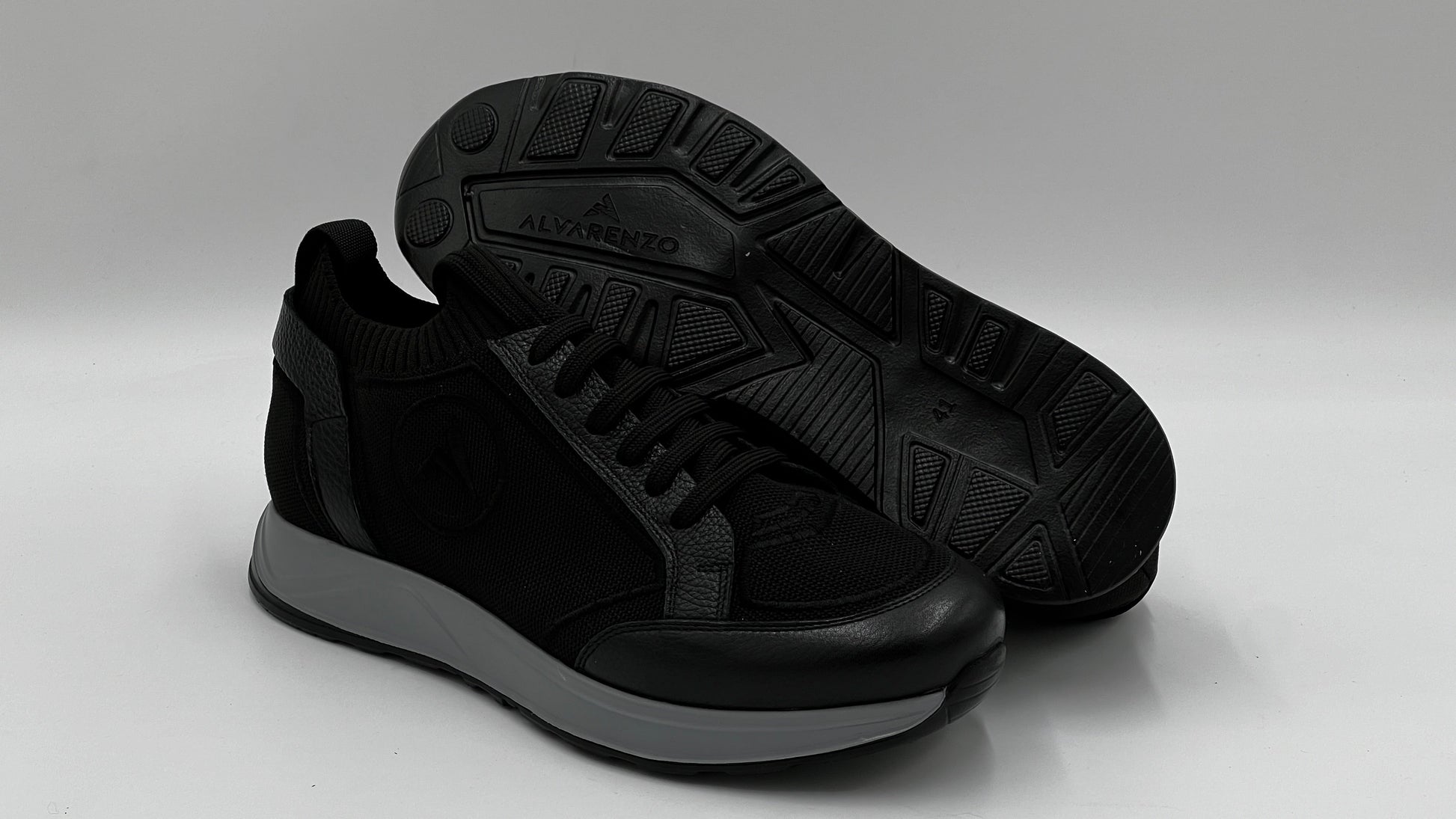 ALVRUN Black Knit & Leather Hybrid Runner Sneakers - Alvarenzo shoes