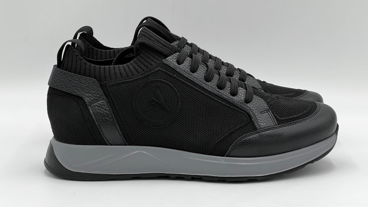 ALVRUN Black Knit & Leather Hybrid Runner Sneakers - Alvarenzo shoes