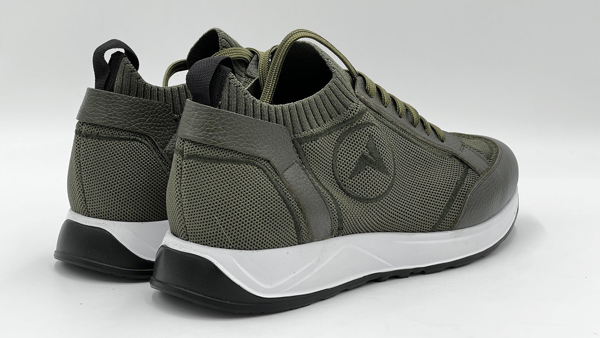 ALVRUN Olive Green Knit & Leather Hybrid Runner Sneakers - Alvarenzo shoes