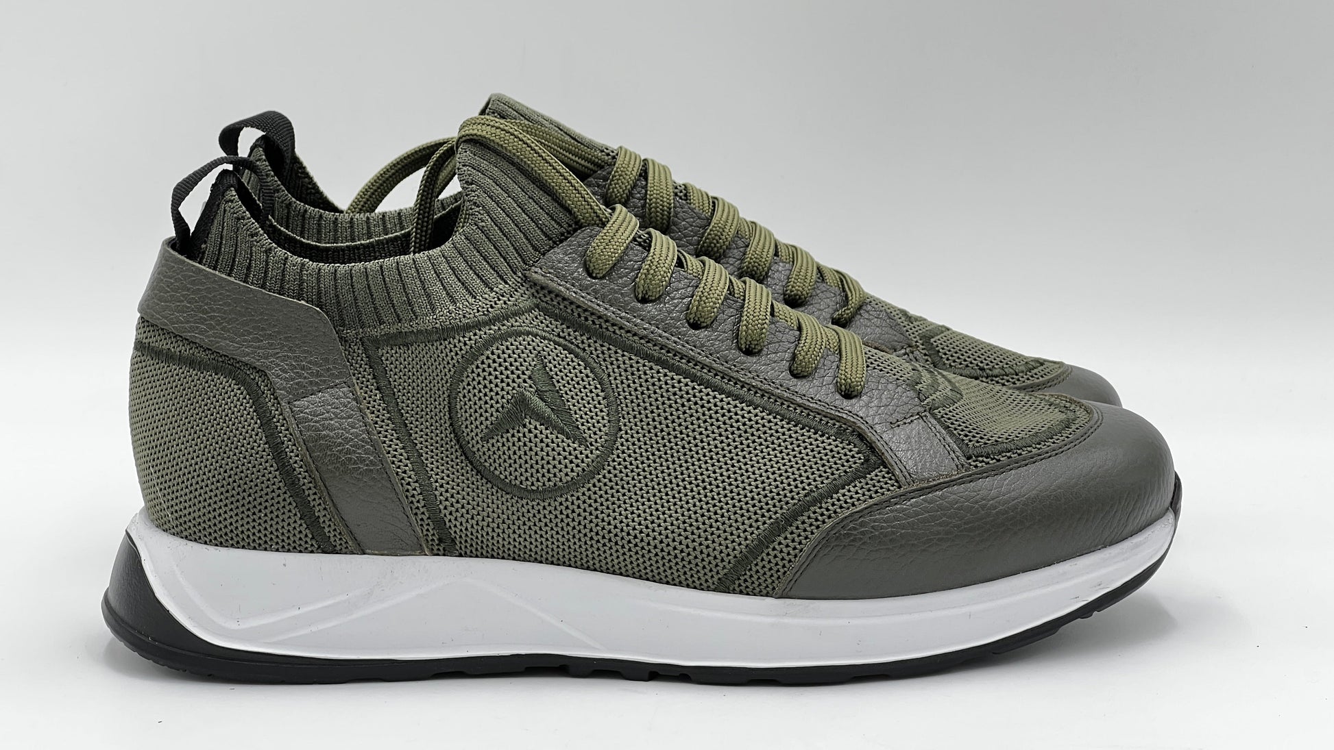 ALVRUN Olive Green Knit & Leather Hybrid Runner Sneakers - Alvarenzo shoes