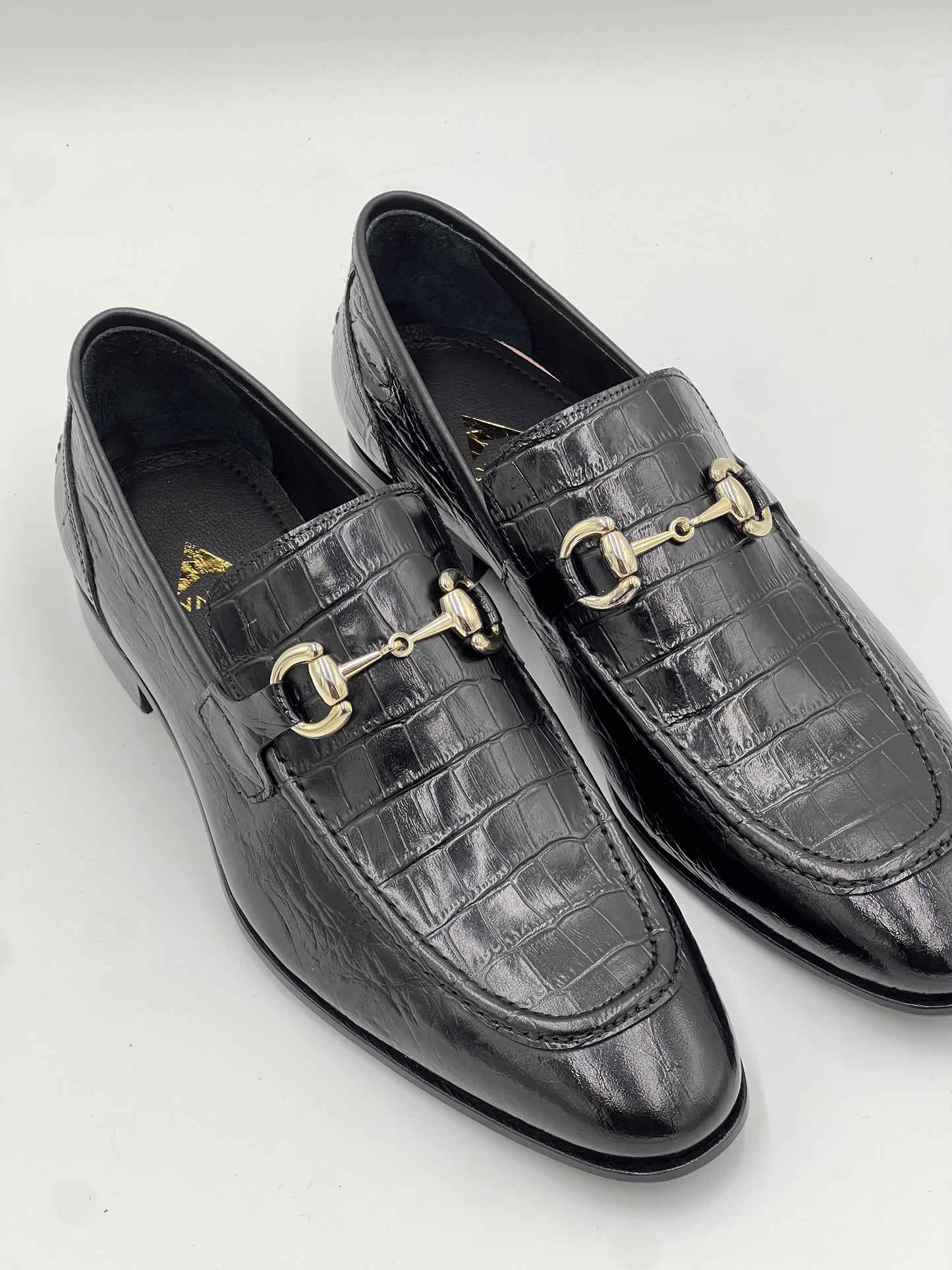 E23AY239 Genuine Leather Loafer — Black - Alvarenzo shoes
