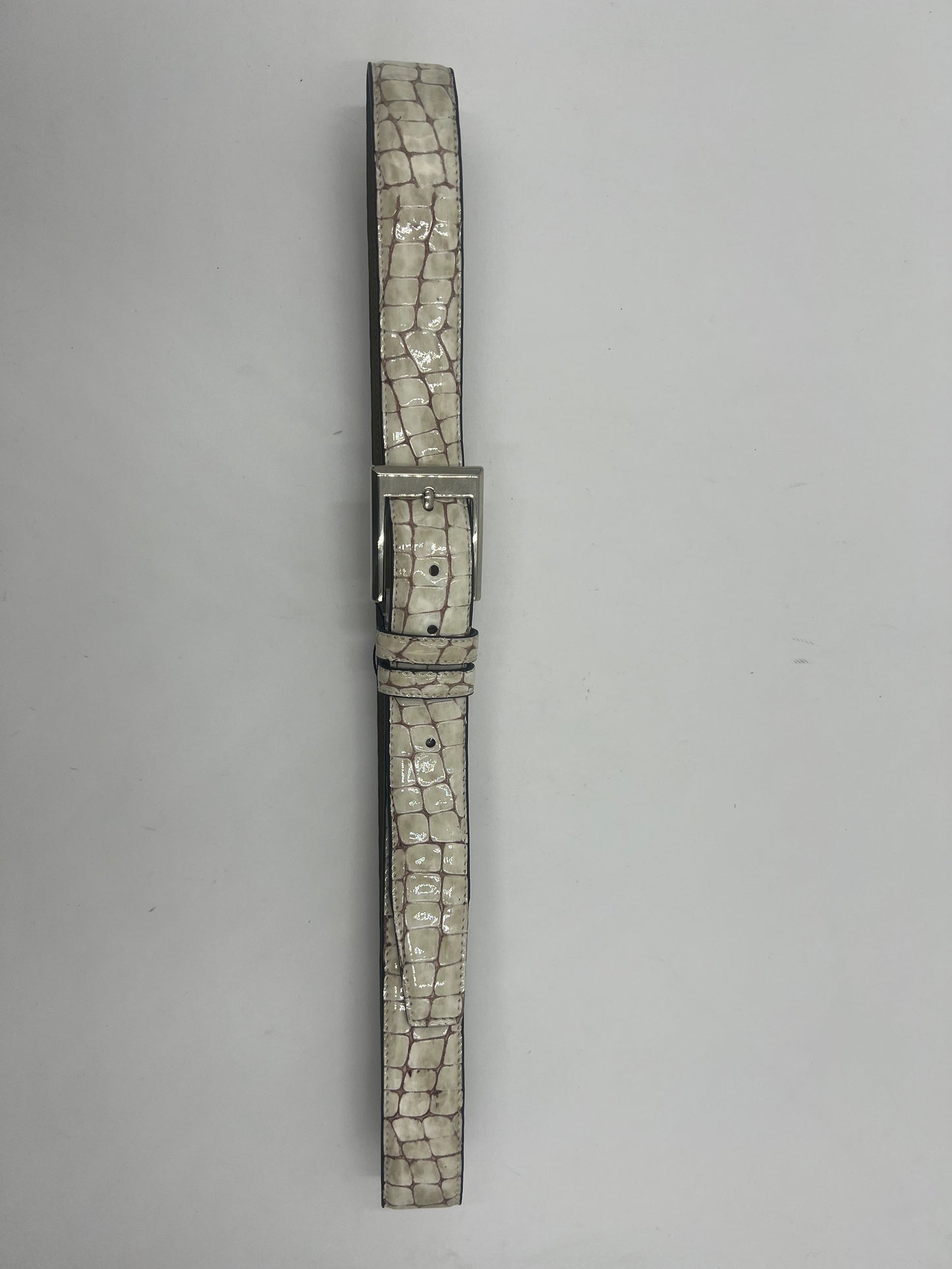 White Crocodile Print Leather Belt - Alvarenzo shoes
